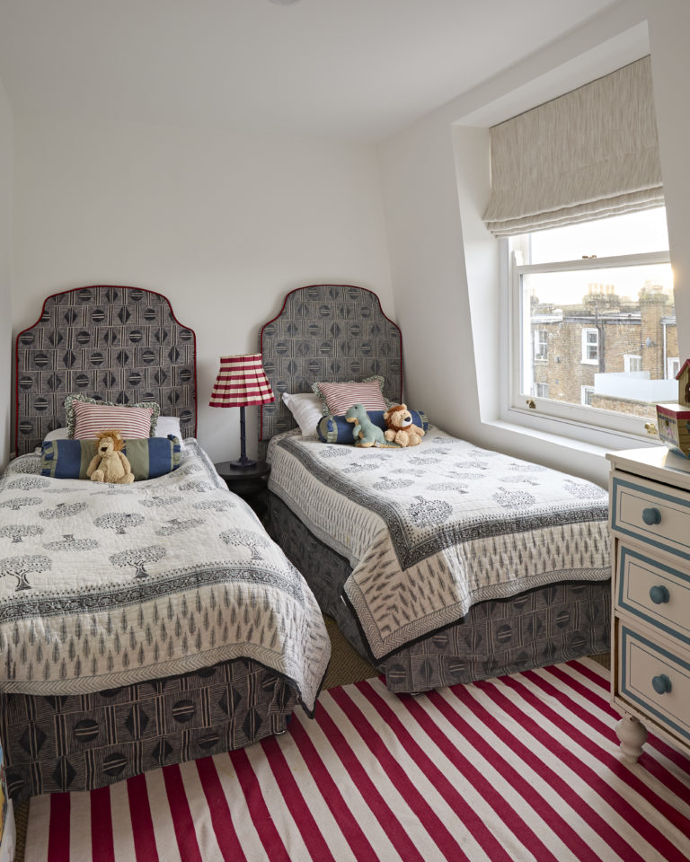 GODOLPHIN LONDON, W12 - SHOOTFACTORY - LONDON HOUSES