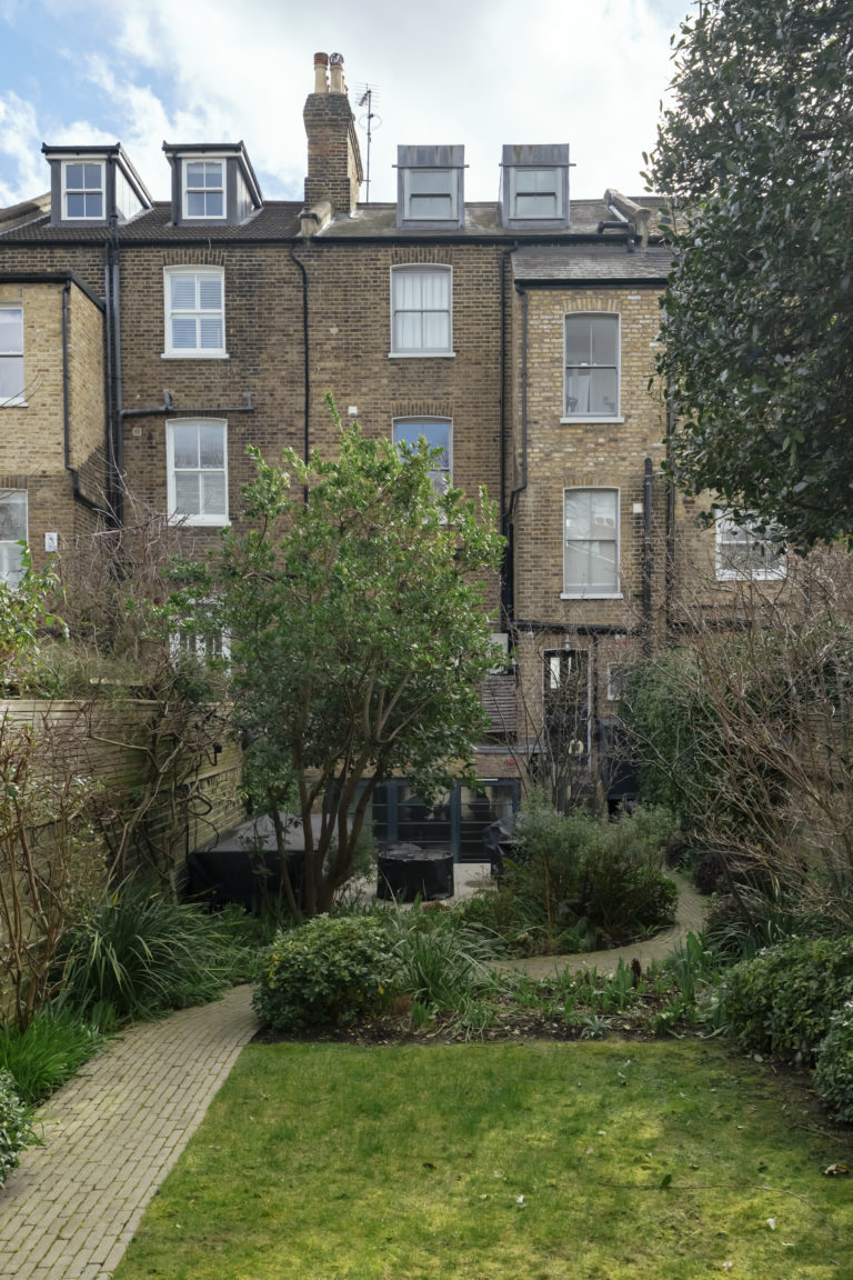 LILLIESHALL LONDON, SW4 - SHOOTFACTORY - LONDON HOUSES