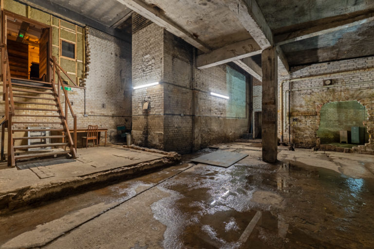 Pit, London, E8 - Industrial Studio Location - SHOOTFACTORY