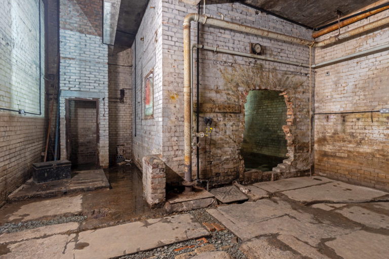 Pit, London, E8 - Industrial Studio Location - SHOOTFACTORY