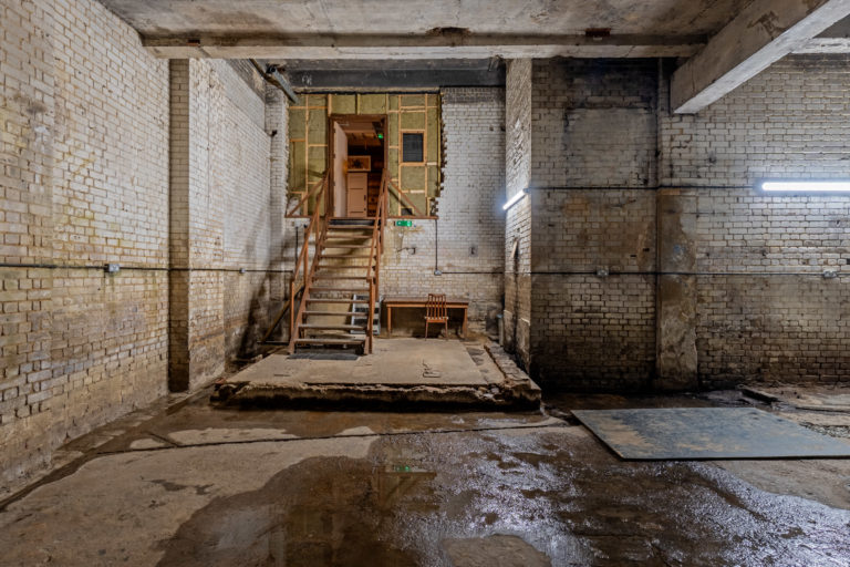 Pit, London, E8 - Industrial Studio Location - SHOOTFACTORY
