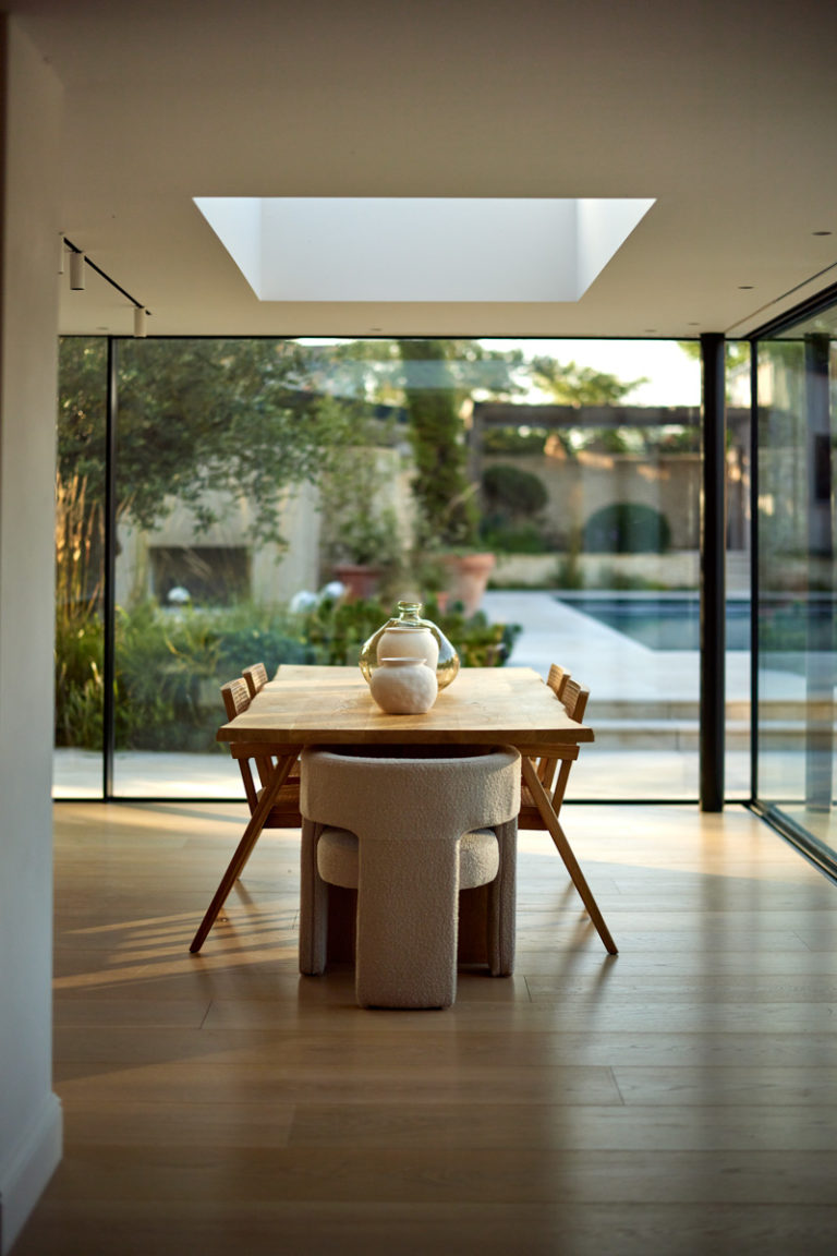 COMBE HOUSE CHIPPENHAM, SN14 - SHOOTFACTORY - OTHER UK HOUSES - 0