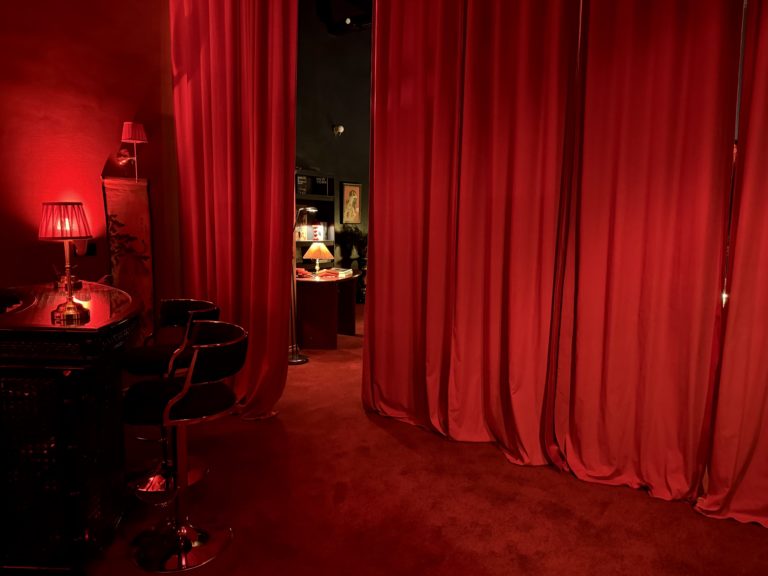 ECLIPSE LONDON, E17 - SHOOTFACTORY - PHOTOGRAPHIC STUDIOS