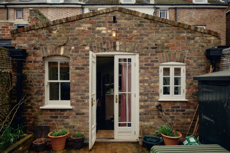 HIGHDOWN WORTHING, BN11 - SHOOTFACTORY - OTHER UK HOUSES