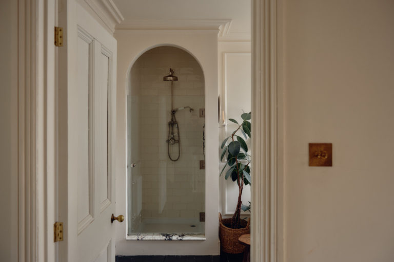 HIGHDOWN WORTHING, BN11 - SHOOTFACTORY - OTHER UK HOUSES