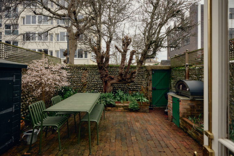 HIGHDOWN WORTHING, BN11 - SHOOTFACTORY - OTHER UK HOUSES