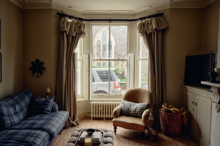 HIGHDOWN WORTHING, BN11 - SHOOTFACTORY - OTHER UK HOUSES