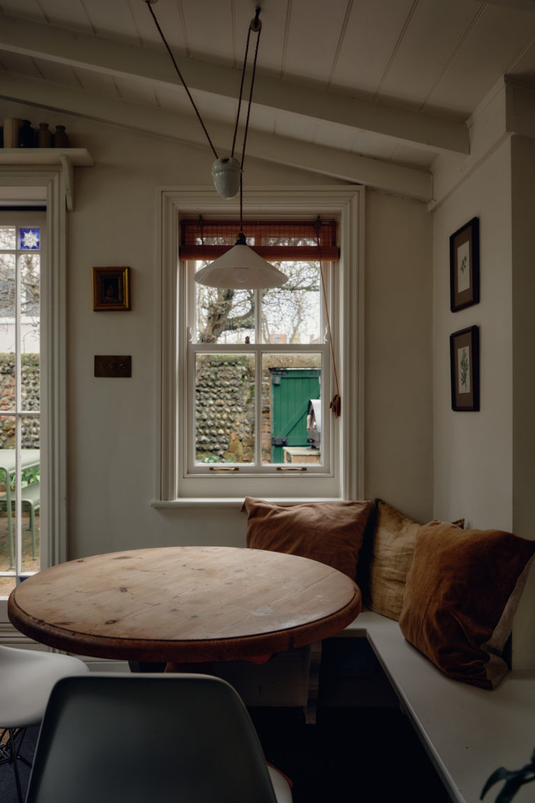 HIGHDOWN WORTHING, BN11 - SHOOTFACTORY - OTHER UK HOUSES