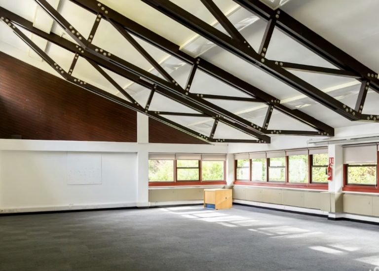 MANOR B GUILDFORD, GU3 - SHOOTFACTORY - COMMERCIAL & INDUSTRIAL