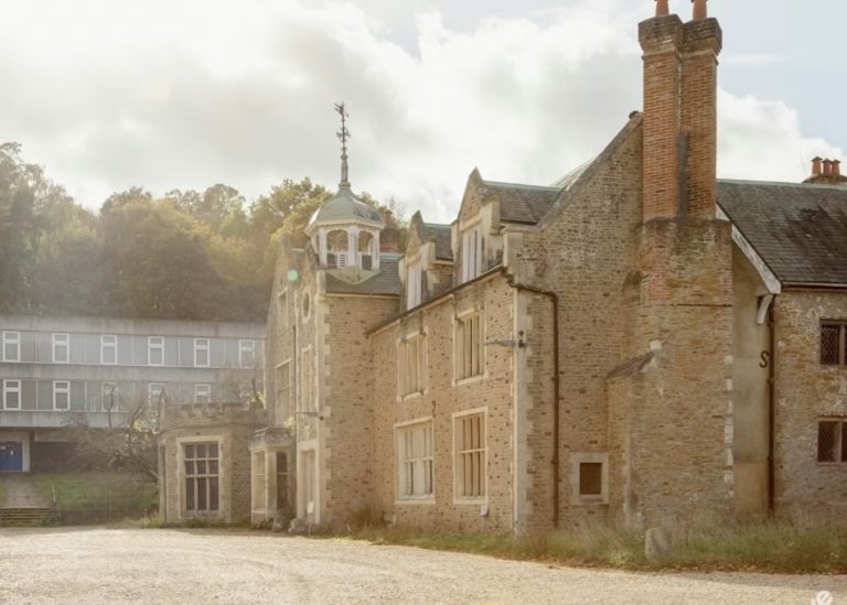 MANOR B GUILDFORD, GU3 - SHOOTFACTORY - COMMERCIAL & INDUSTRIAL