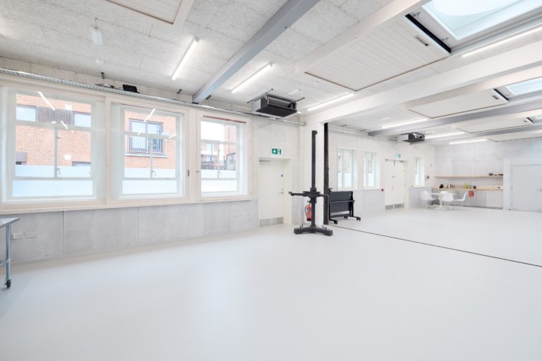 SORTING OFFICE ONE & TWO LONDON, SE19 - SHOOTFACTORY - PHOTOGRAPHIC STUDIOS