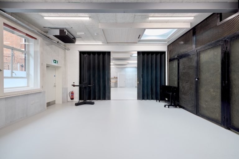 SORTING OFFICE TWO LONDON, SE19 - SHOOTFACTORY - PHOTOGRAPHIC STUDIOS