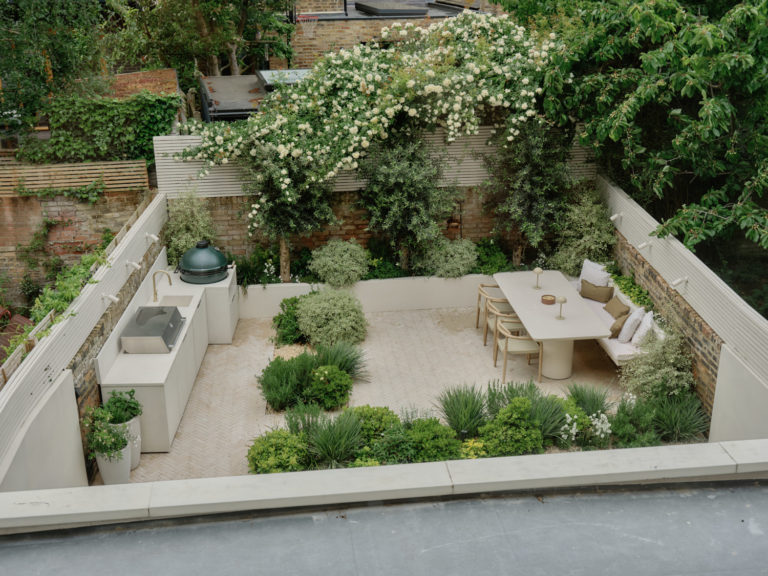 ABNEY PARK LONDON, N16 - SHOOTFACTORY - LONDON HOUSES