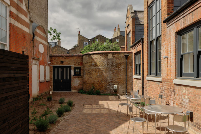 ATELIER LONDON, N7 - SHOOTFACTORY - PHOTOGRAPHIC STUDIOS