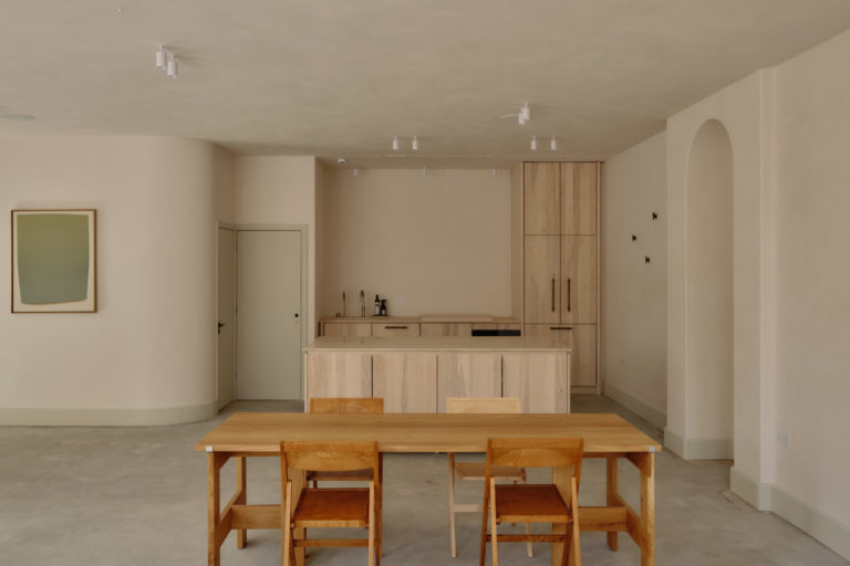 ATELIER LONDON, N7- SHOOTFACTORY - PHOTOGRAPHIC STUDIOS