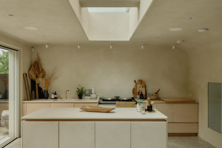 ELEMENTS LONDON, N4 SHOOTFACTORY - LONDON HOUSES