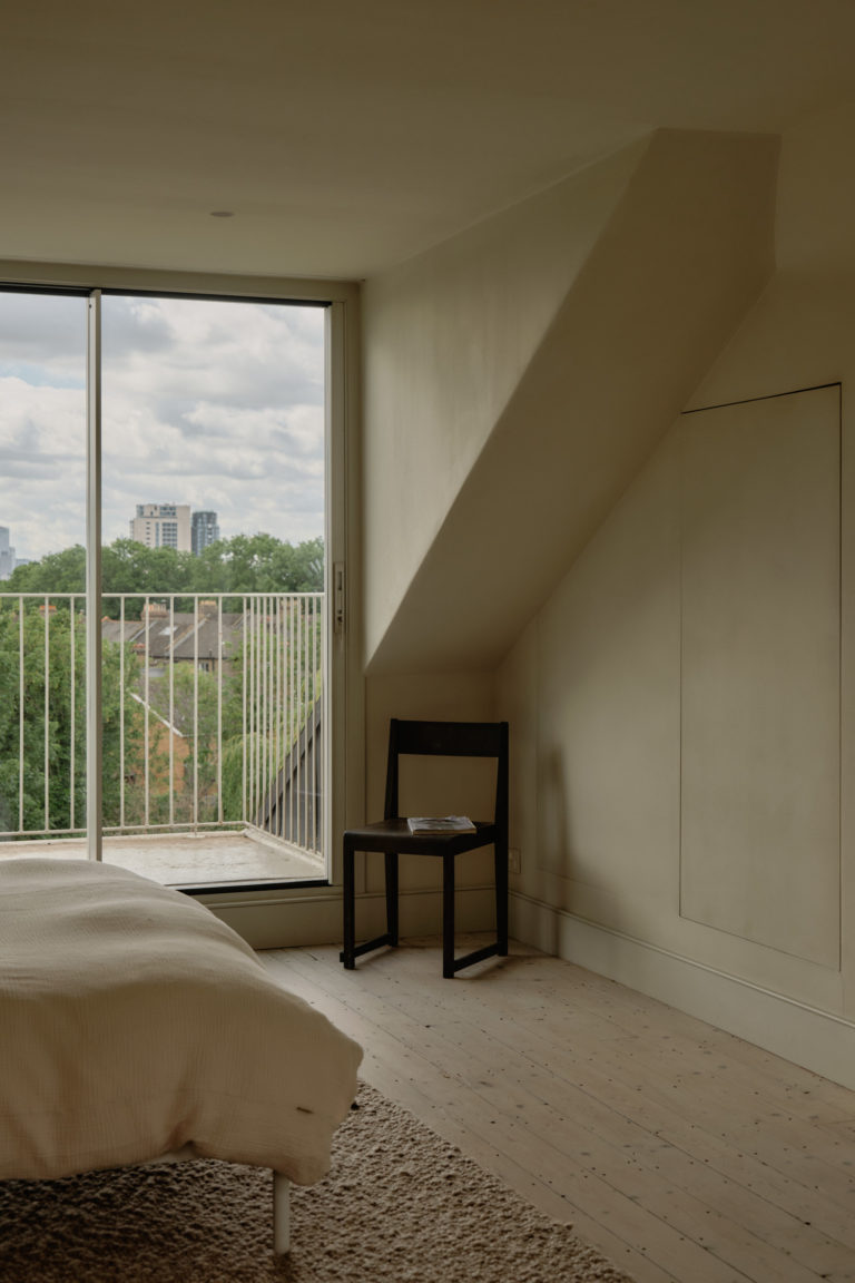 ELEMENTS LONDON, N4 SHOOTFACTORY - LONDON HOUSES