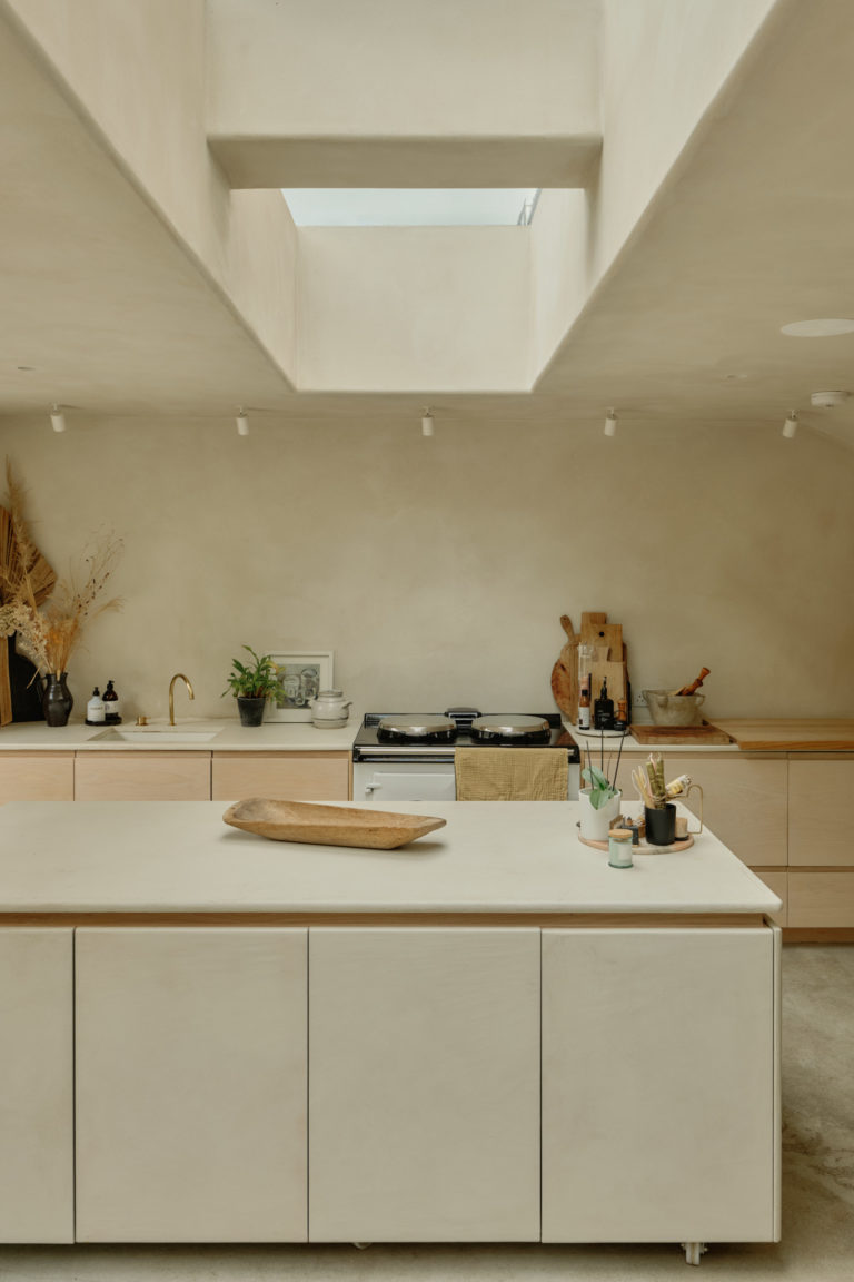 ELEMENTS LONDON, N4 SHOOTFACTORY - LONDON HOUSES