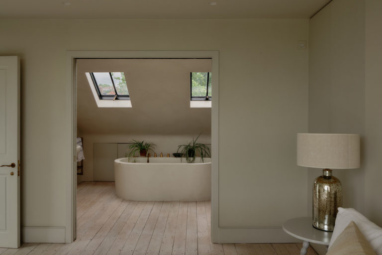 ELEMENTS LONDON, N4 SHOOTFACTORY - LONDON HOUSES