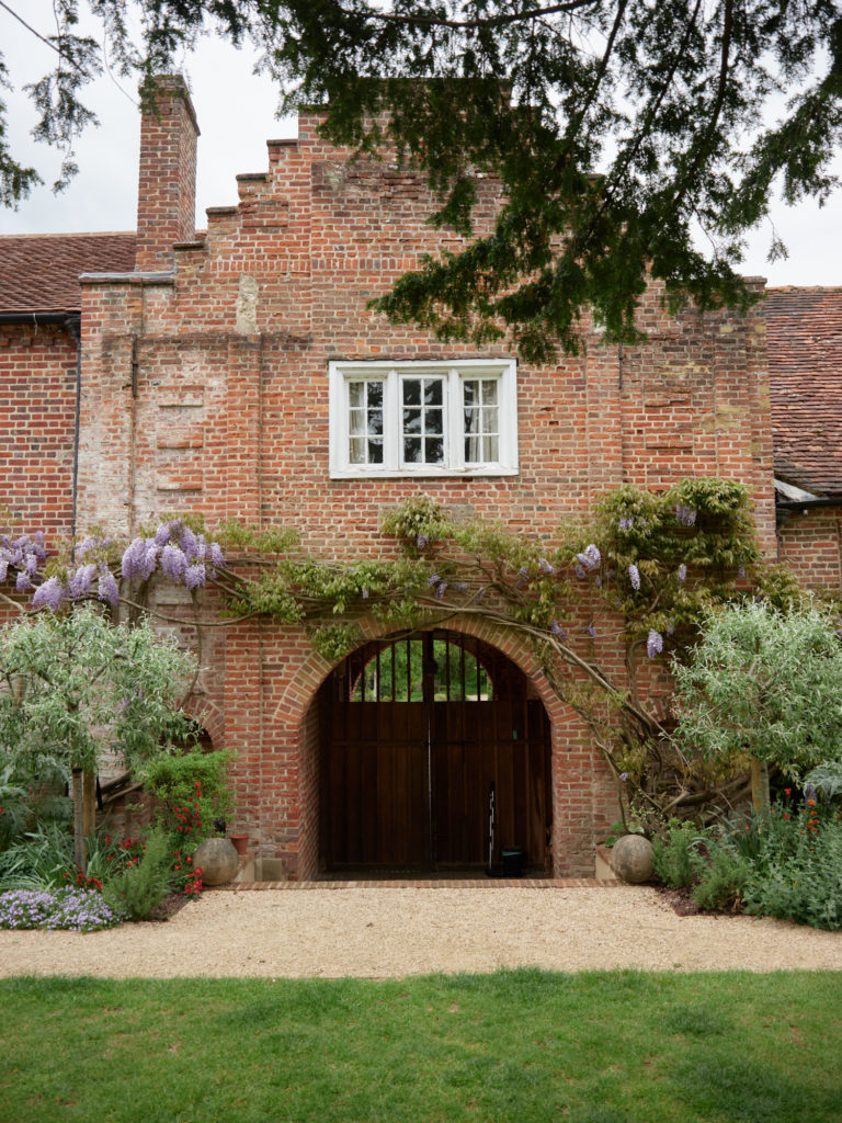 LEIGHTON HOUSE BUCKINGHAMSHIRE, LU7 - SHOOTFACTORY - OTHER UK HOUSES