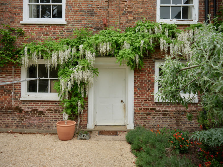LEIGHTON HOUSE BUCKINGHAMSHIRE, LU7 - SHOOTFACTORY - OTHER UK HOUSES