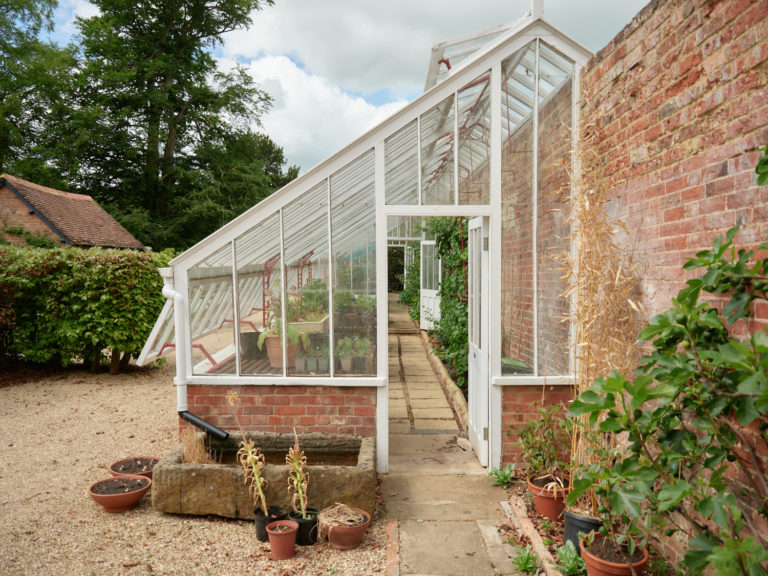 LEIGHTON HOUSE BUCKINGHAMSHIRE, LU7 - SHOOTFACTORY - OTHER UK HOUSES