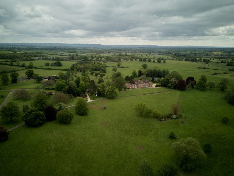 LEIGHTON HOUSE BUCKINGHAMSHIRE, LU7 - SHOOTFACTORY - OTHER UK HOUSES