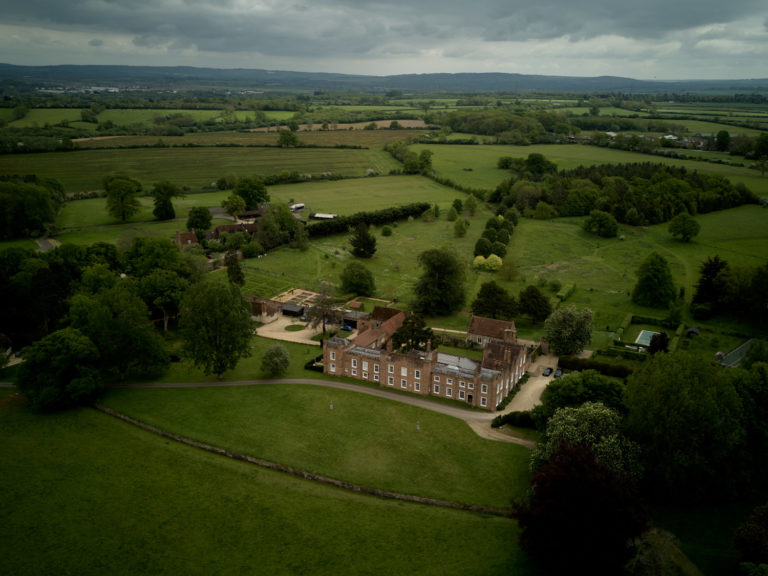 LEIGHTON HOUSE BUCKINGHAMSHIRE, LU7 - SHOOTFACTORY - OTHER UK HOUSES