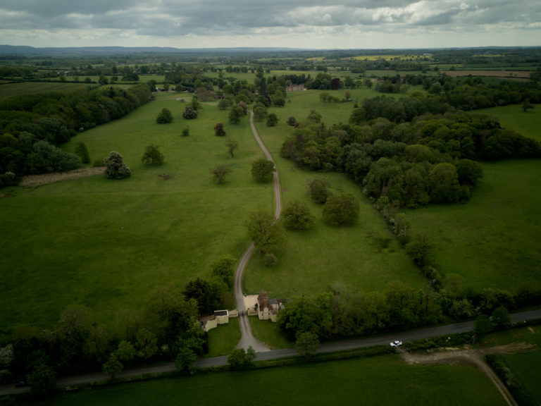 LEIGHTON HOUSE BUCKINGHAMSHIRE, LU7 - SHOOTFACTORY - OTHER UK HOUSES