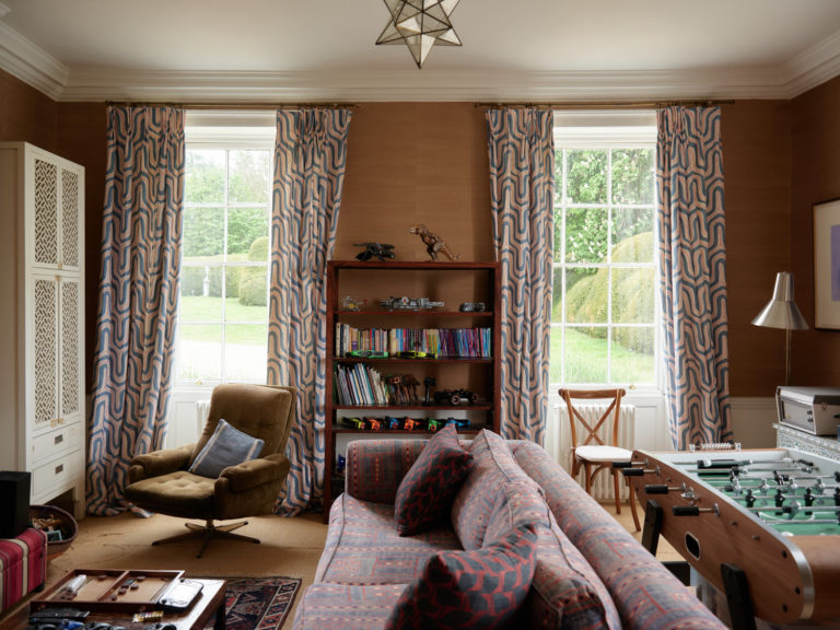 LEIGHTON HOUSE BUCKINGHAMSHIRE, LU7 - SHOOTFACTORY - OTHER UK HOUSES
