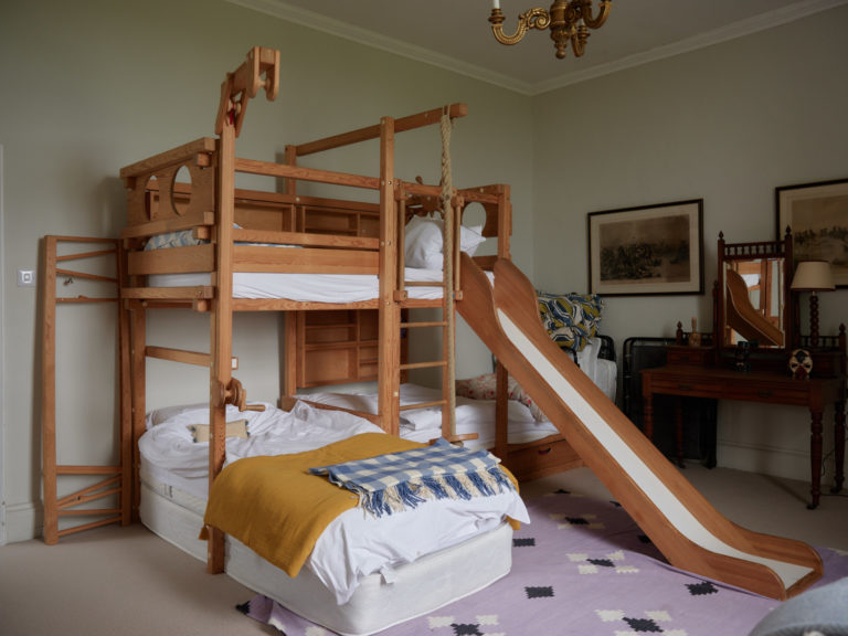 LEIGHTON HOUSE BUCKINGHAMSHIRE, LU7 - SHOOTFACTORY - OTHER UK HOUSES