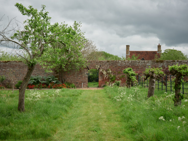 LEIGHTON HOUSE BUCKINGHAMSHIRE, LU7 - SHOOTFACTORY - OTHER UK HOUSES