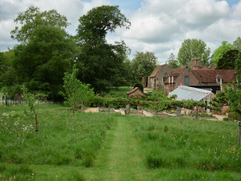 LEIGHTON HOUSE BUCKINGHAMSHIRE, LU7 - SHOOTFACTORY - OTHER UK HOUSES