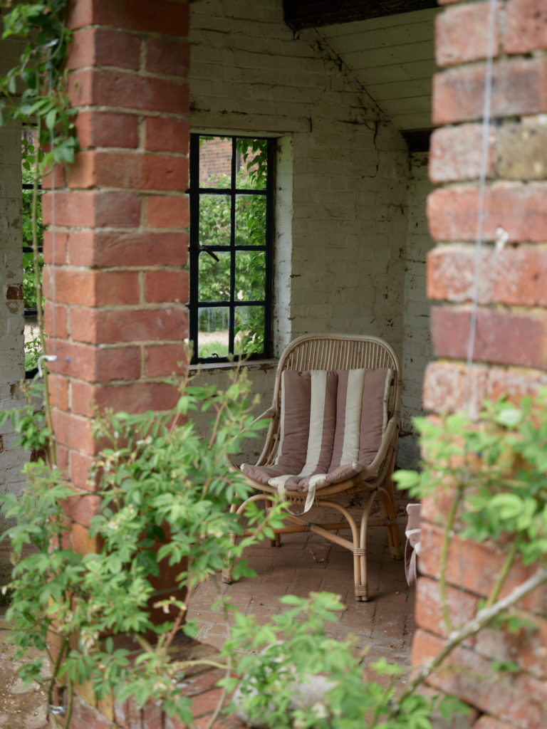 LEIGHTON HOUSE BUCKINGHAMSHIRE, LU7 - SHOOTFACTORY - OTHER UK HOUSES