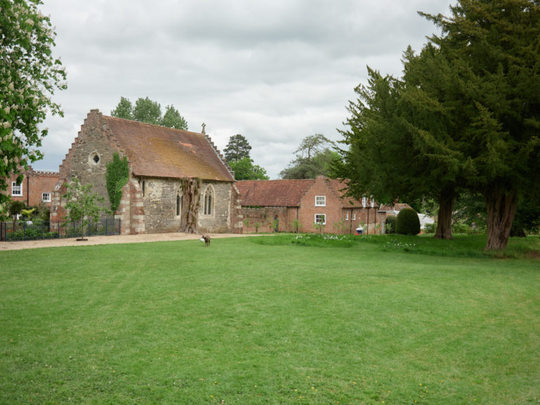 LEIGHTON HOUSE BUCKINGHAMSHIRE, LU7 - SHOOTFACTORY - OTHER UK HOUSES