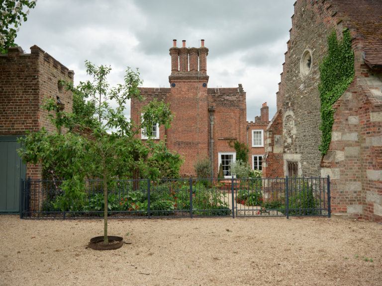 LEIGHTON HOUSE BUCKINGHAMSHIRE, LU7 - SHOOTFACTORY - OTHER UK HOUSES