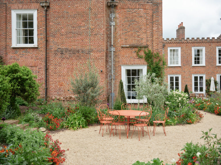 LEIGHTON HOUSE BUCKINGHAMSHIRE, LU7 - SHOOTFACTORY - OTHER UK HOUSES