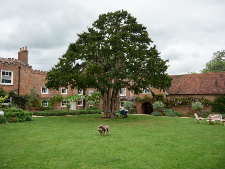 LEIGHTON HOUSE BUCKINGHAMSHIRE, LU7 - SHOOTFACTORY - OTHER UK HOUSES