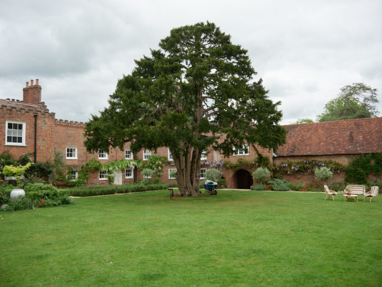 LEIGHTON HOUSE BUCKINGHAMSHIRE, LU7 - SHOOTFACTORY - OTHER UK HOUSES