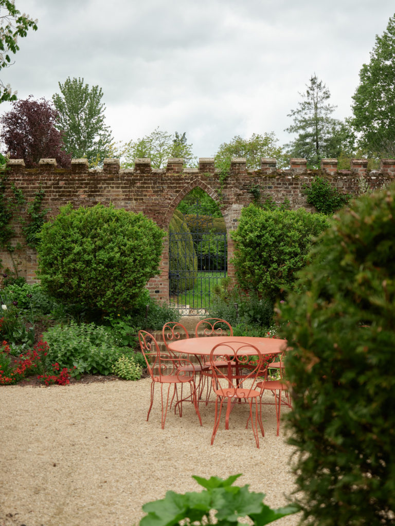 LEIGHTON HOUSE BUCKINGHAMSHIRE, LU7 - SHOOTFACTORY - OTHER UK HOUSES