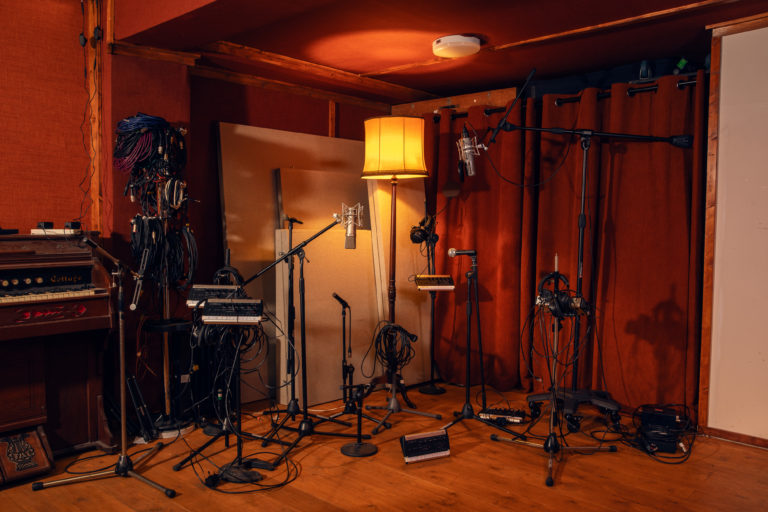 ORBB, LONDON, E17 - SHOOTFACTORY - QUIRKY & UNUSUAL LOCATIONS