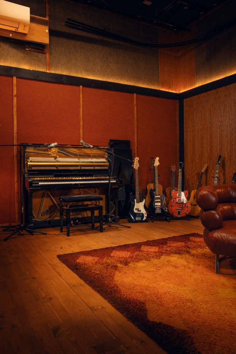ORBB, LONDON, E17 - SHOOTFACTORY - QUIRKY & UNUSUAL LOCATIONS