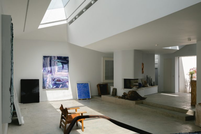 TEDDINGTON STUDIO LONDON, TW11 - SHOOTFACTORY - LONDON HOUSES