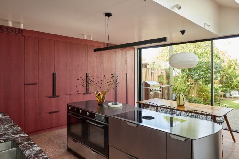 DUNCOMBE LONDON, SE23 SHOOTFACTORY - LONDON HOUSES