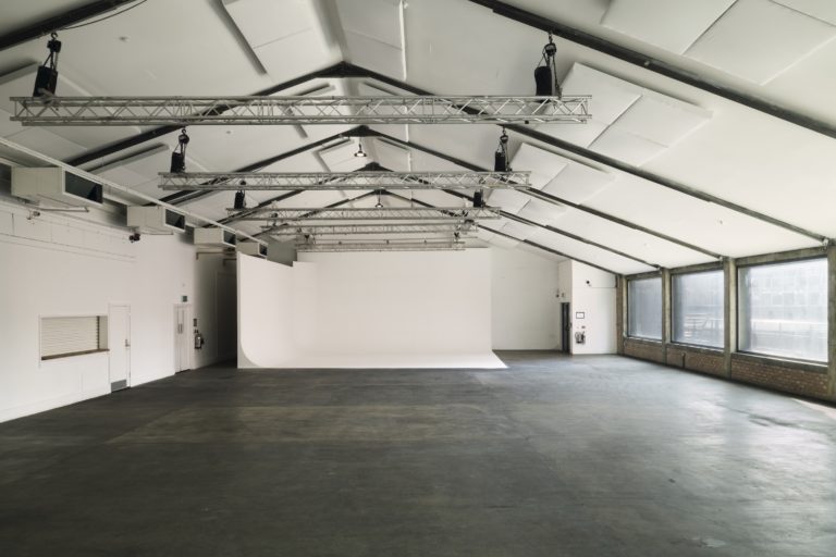 INDUSTRIAL WAREHOUSE LONDON, E2 - SHOOTFACTORY - PHOTOGRAPHIC STUDIOS