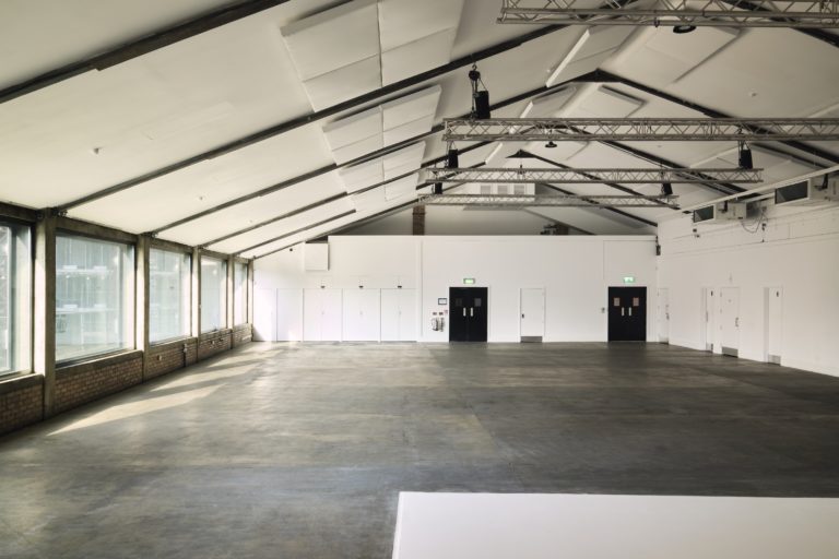 INDUSTRIAL WAREHOUSE LONDON, E2 - SHOOTFACTORY - PHOTOGRAPHIC STUDIOSINDUSTRIAL WAREHOUSE LONDON, E2 - SHOOTFACTORY - PHOTOGRAPHIC STUDIOS