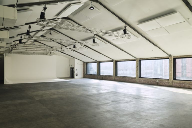 INDUSTRIAL WAREHOUSE LONDON, E2 - SHOOTFACTORY - PHOTOGRAPHIC STUDIOS