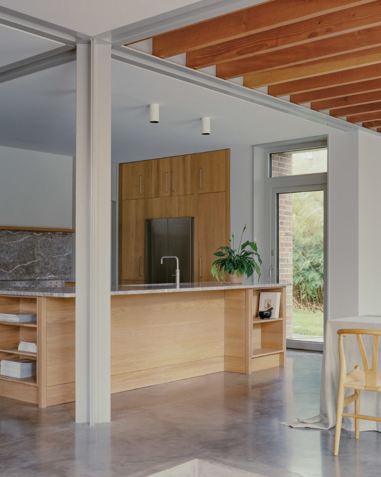 MONKTON WEST SUSSEX, RH17 - SHOOTFACTORY - OTHER UK HOUSES