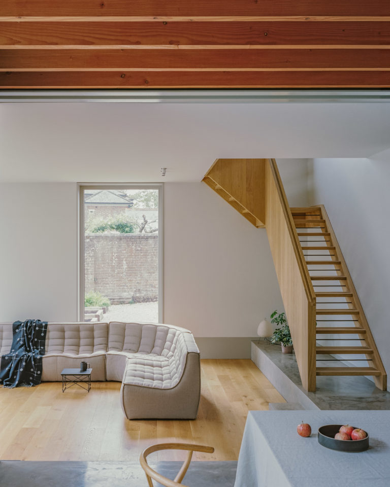 MONKTON WEST SUSSEX, RH17 - SHOOTFACTORY - OTHER UK HOUSES
