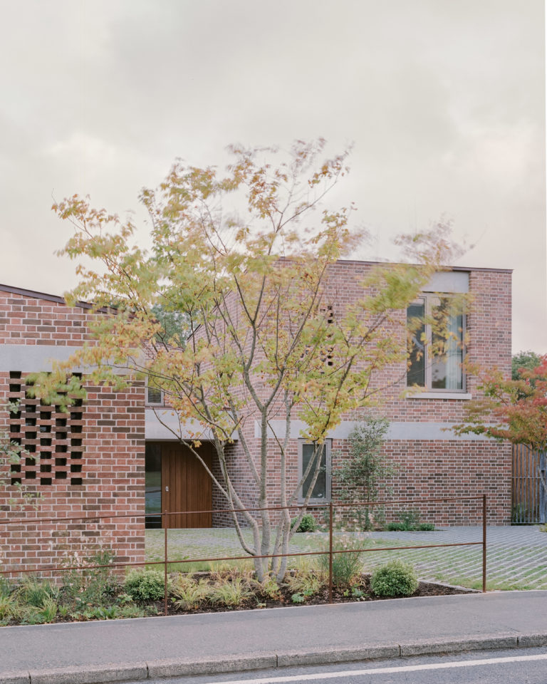 MONKTON WEST SUSSEX, RH17 - SHOOTFACTORY - OTHER UK HOUSES